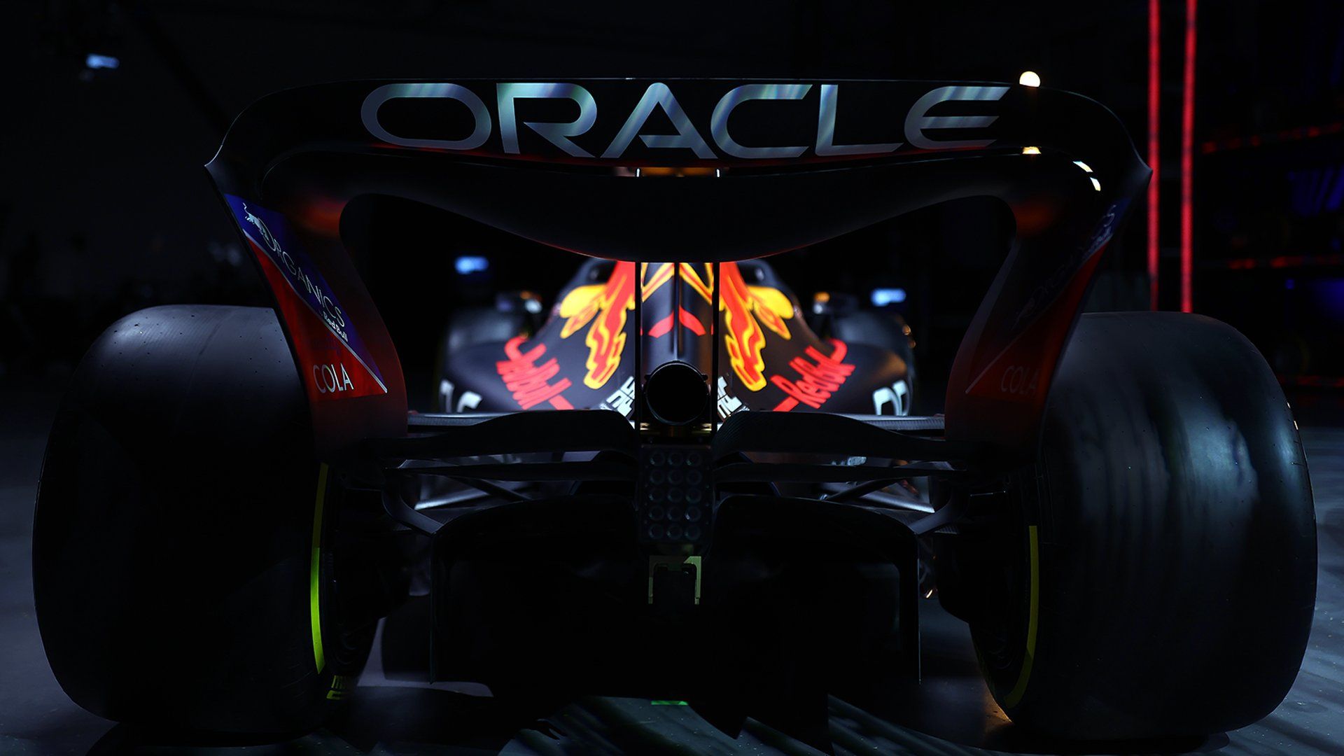 Red Bull RB18 Rear Wing View