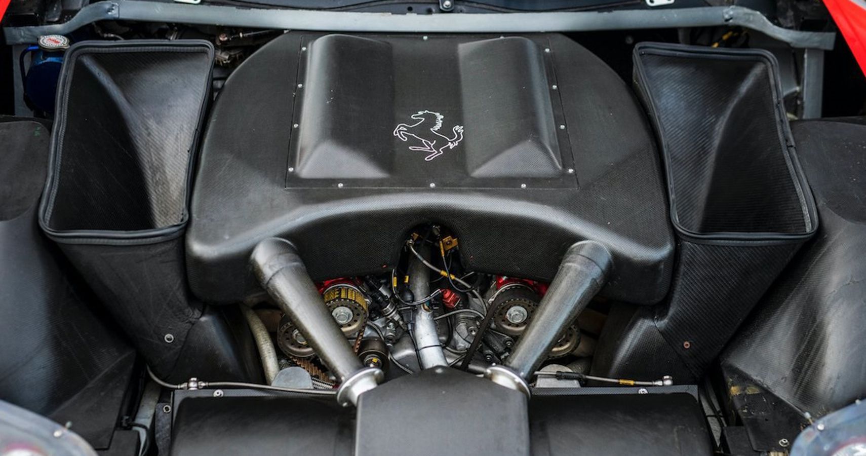 Ferrari 550 GTC 2102 V12 engine