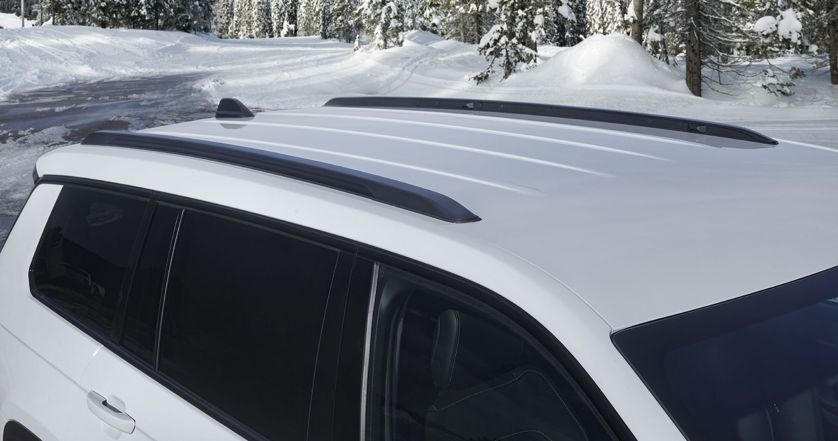 Jeep Grand Cherokee L Limited Black Package roof rails
