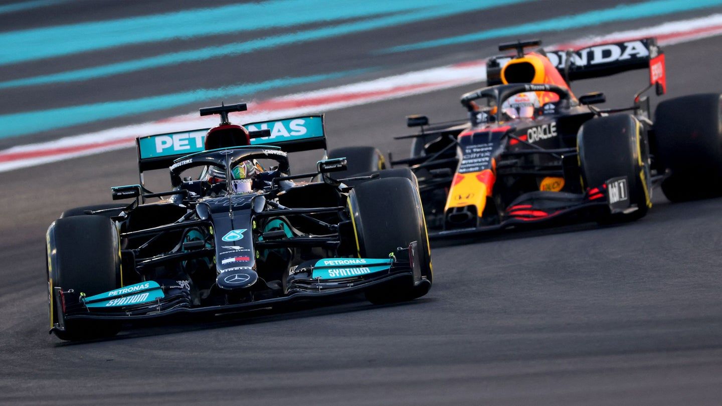 Lewis-Hamilton-Max-Verstappen-Abu-Dhabi-Grand-Prix-2021