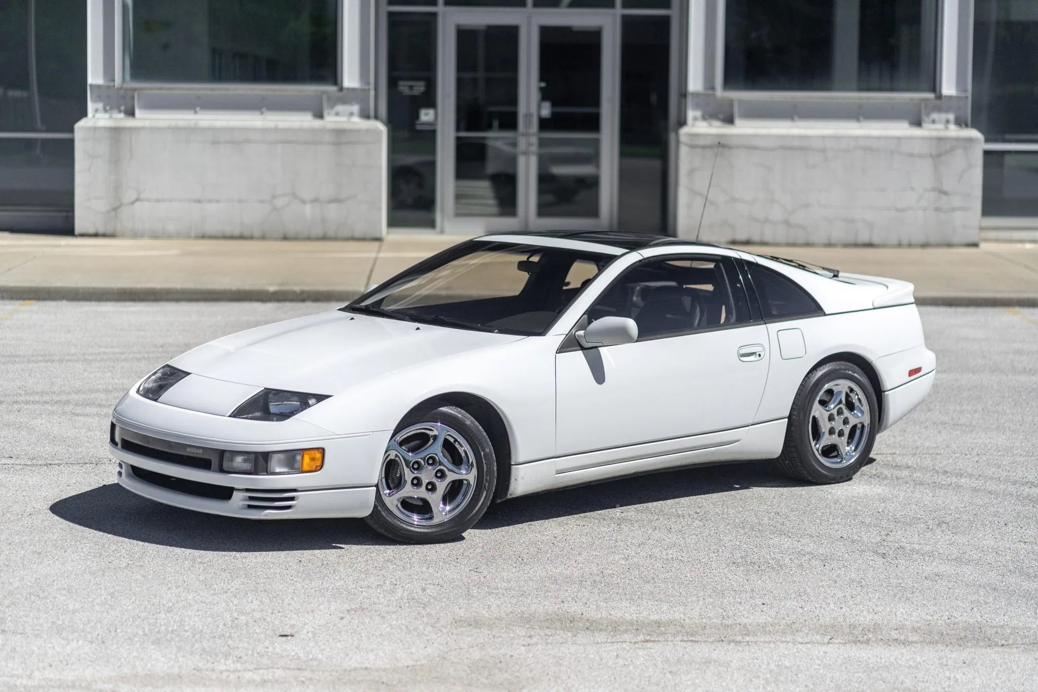 8 Things We Love About The Nissan 300ZX Twin Turbo (2 Reasons Why We'd ...