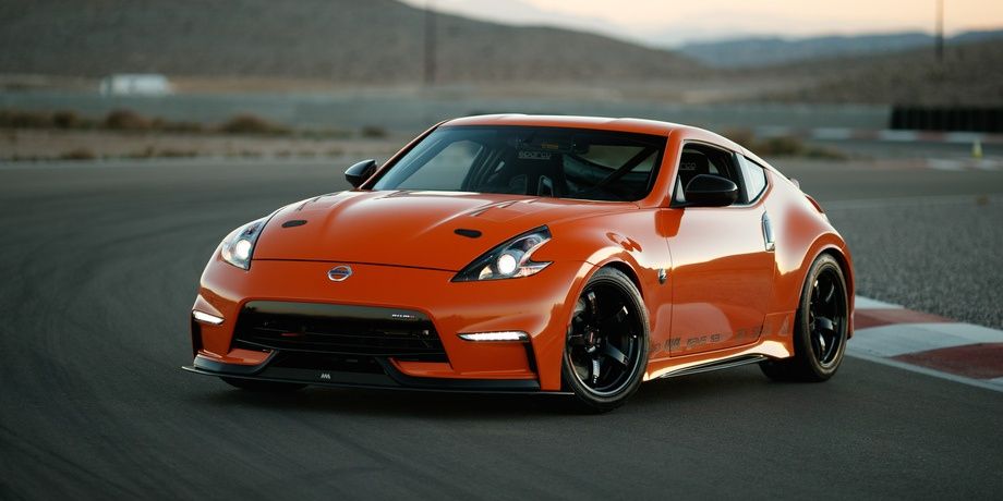 Nissan 370Z Clubsport Cropped