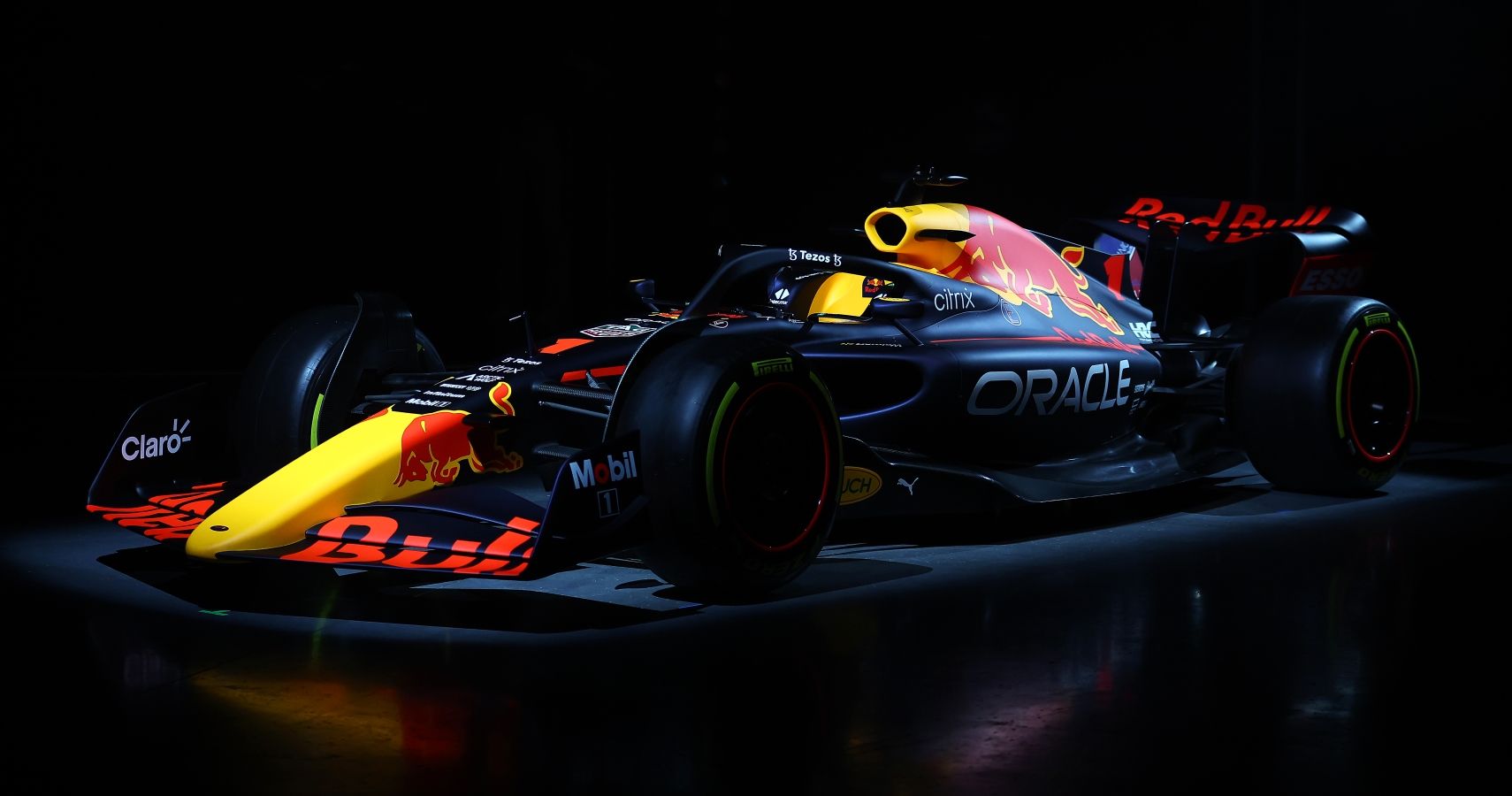 Red Bull RB18 Featured Image