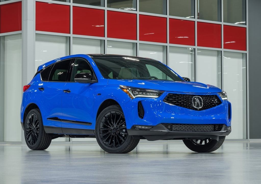 The 2022 Acura RDX's Side View