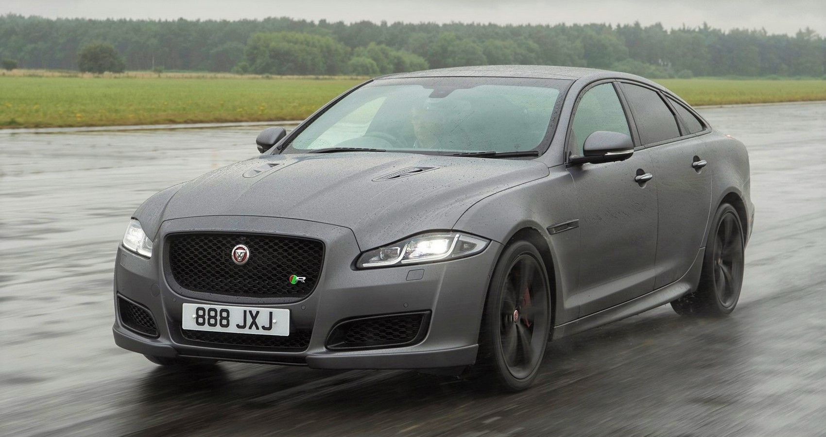 XJR575 - Front