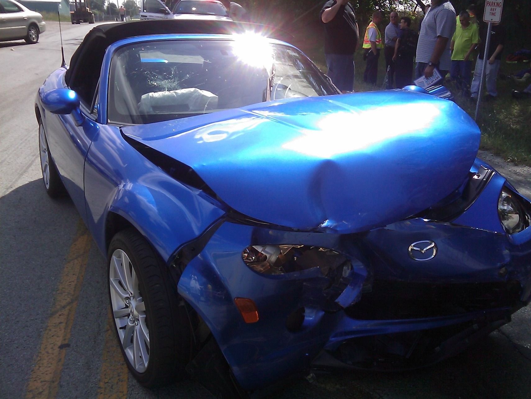 Mazda sports car accident