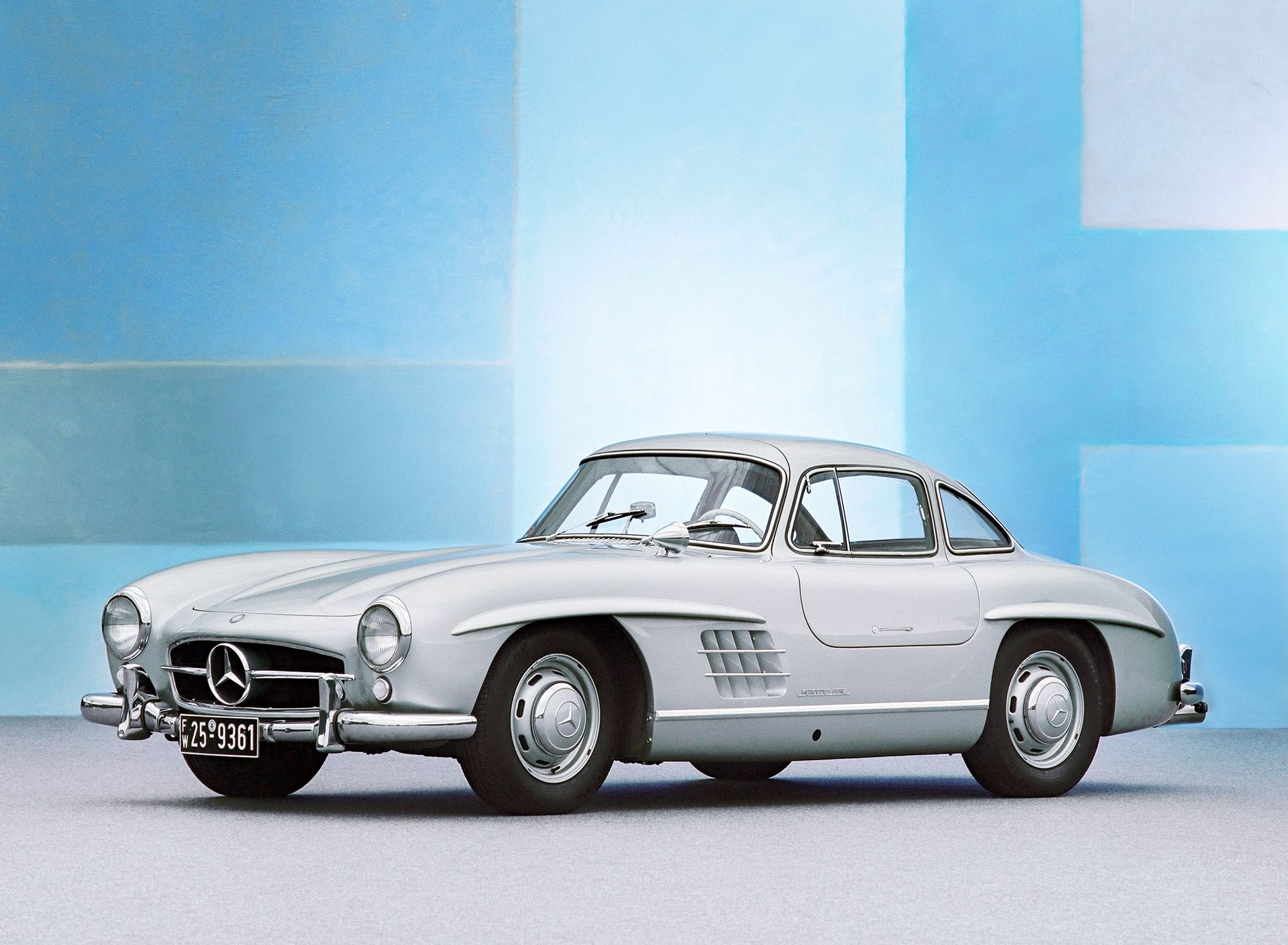 1954-Mercedes-Benz-300-SL-Gullwing