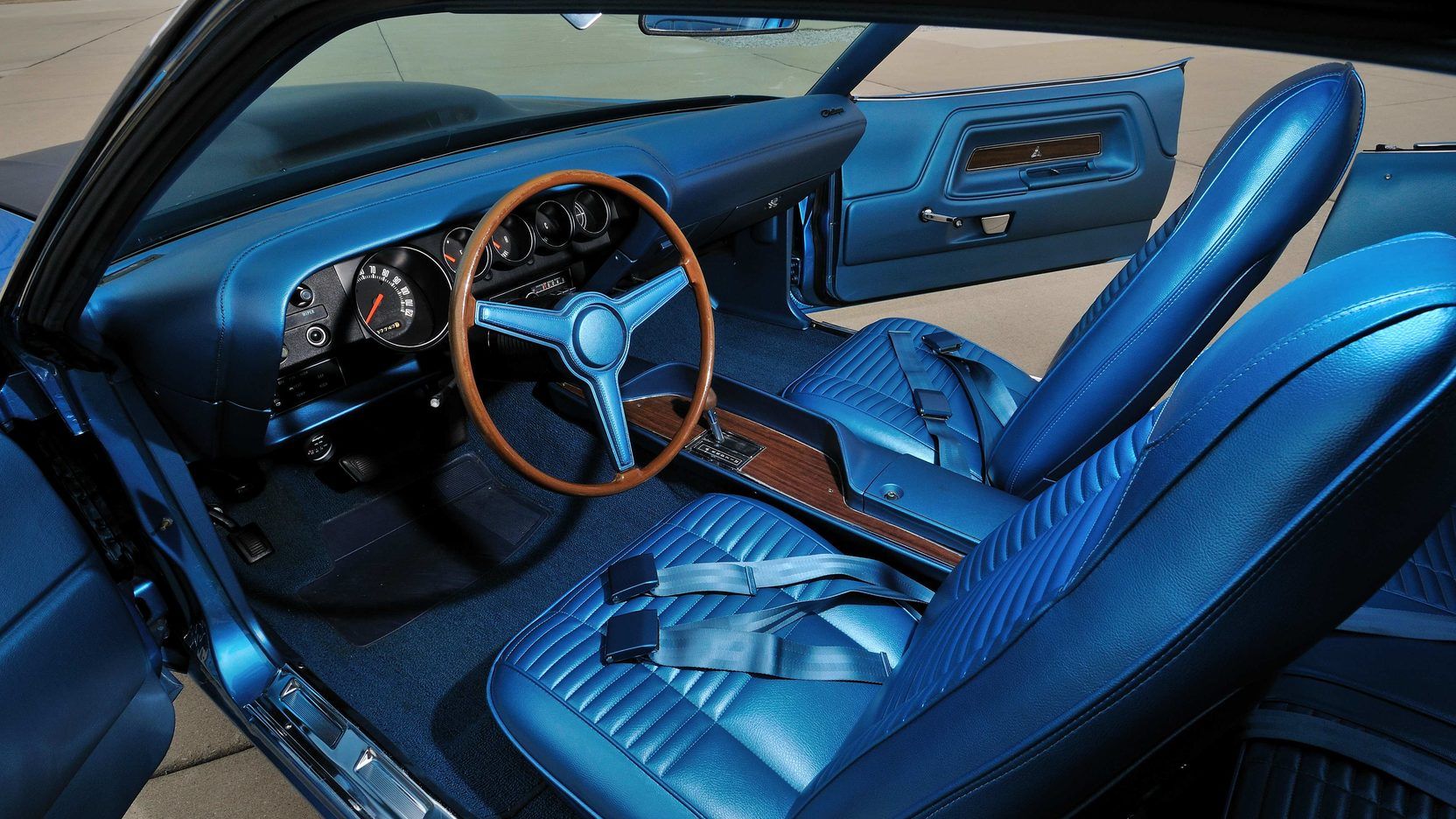 blue 1970 dodge challenger interior
