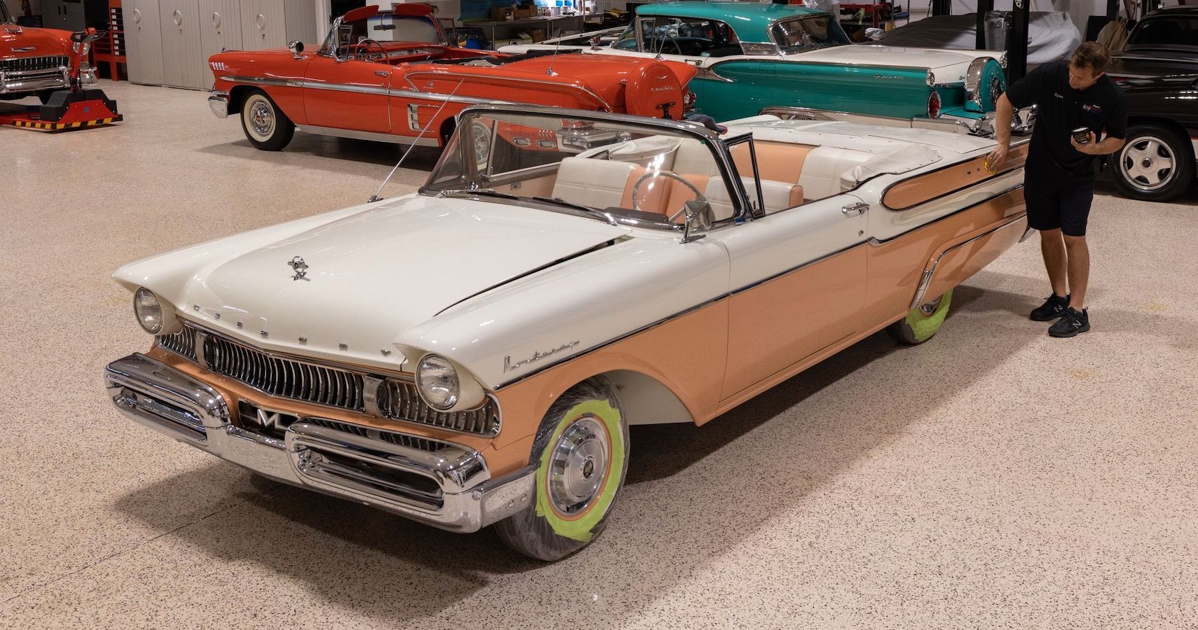 1959 Mercury Monterey Convertible Gets Detailed