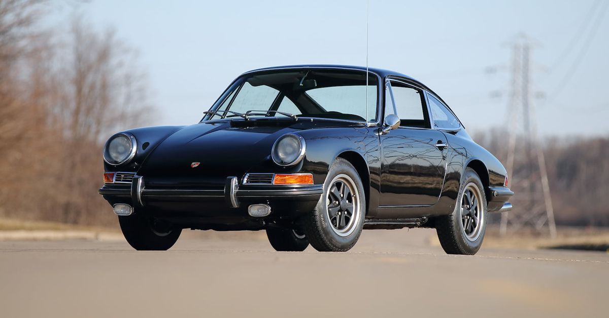 1967 Porsche 911 S Sports Car In Black 