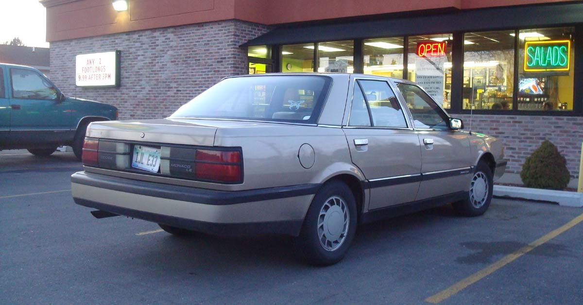 1990-1992 Dodge Monaco Full-size 4-Door Sedan