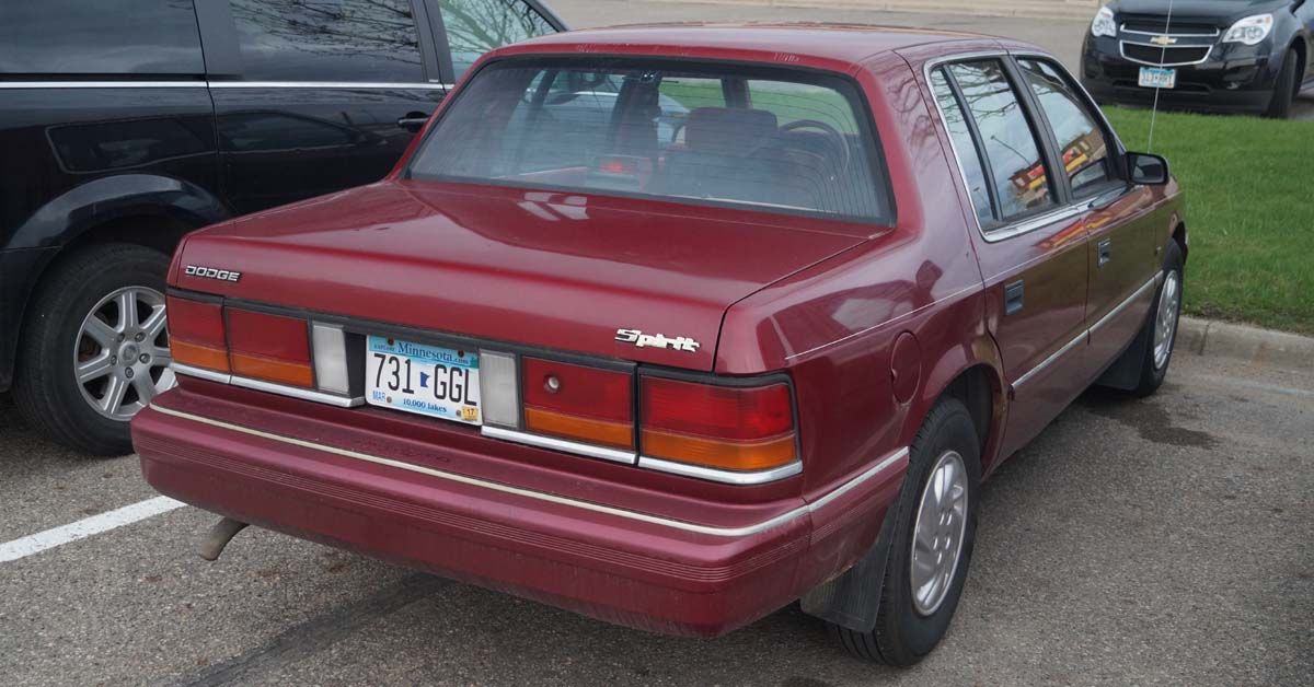 1992 Dodge Spirit 4-Door Sedan