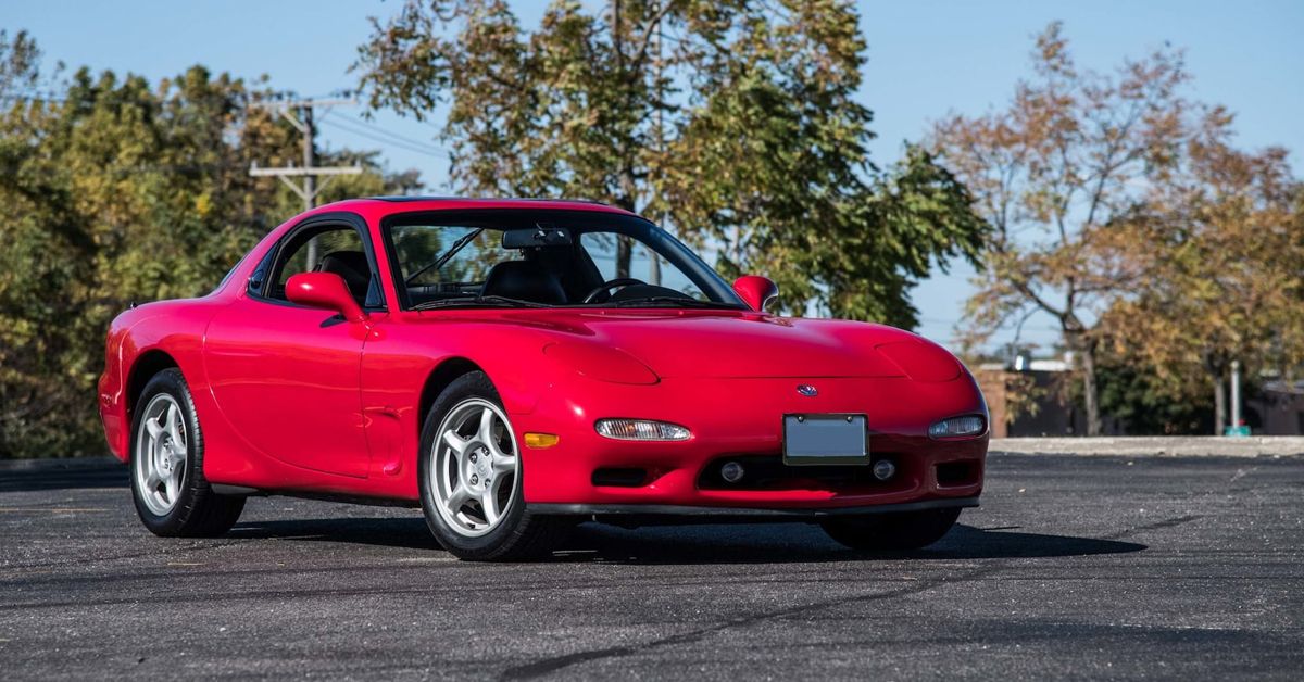 5 Classic And Retro Japanese Sports Cars We’d Buy Over Any Muscle Car (5 We Wouldn’t)