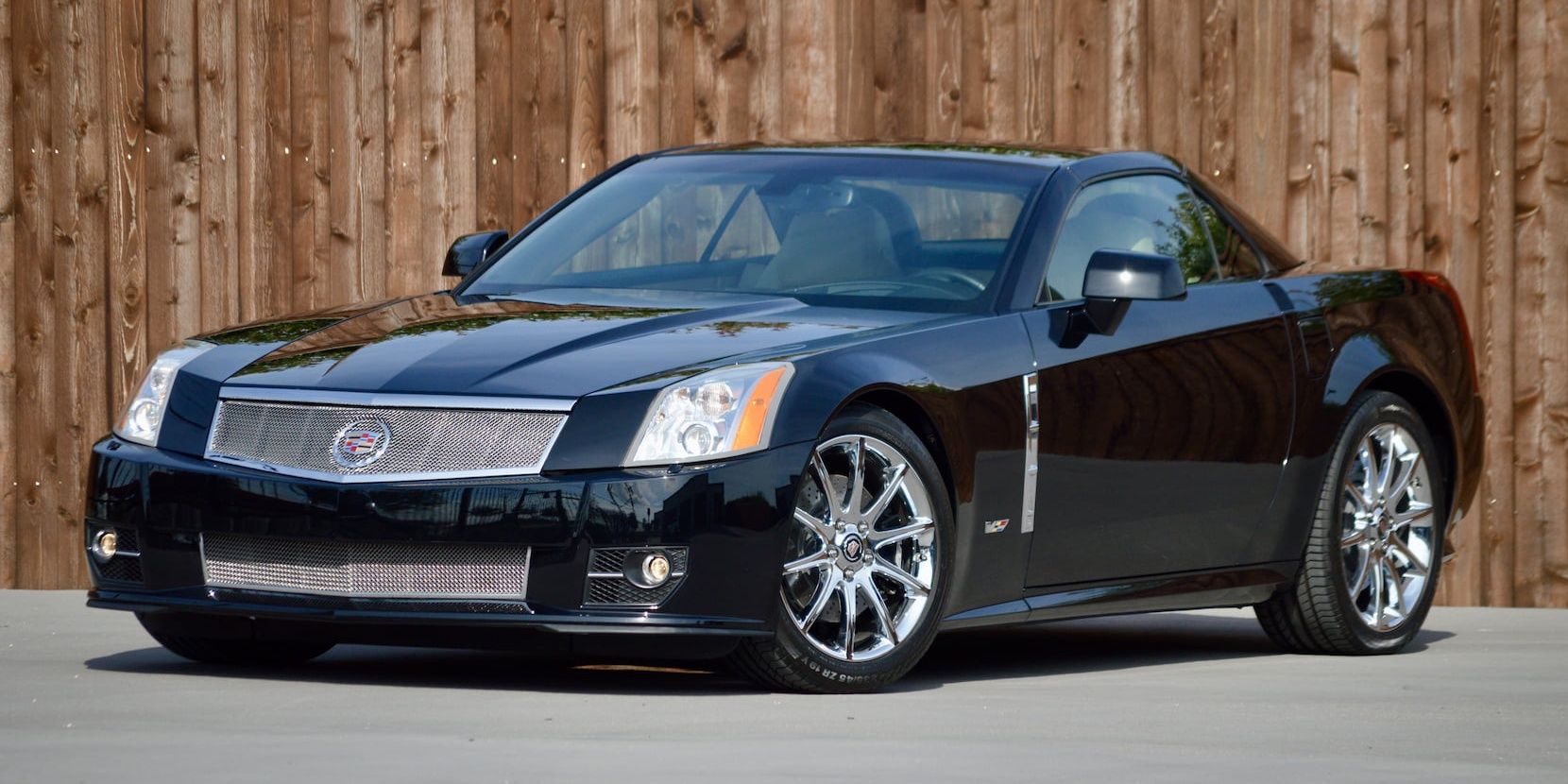 2009 Cadillac XLR-V 2 Cropped