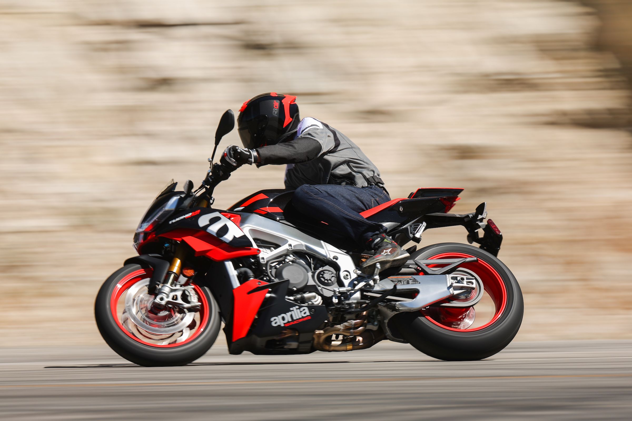 2021 Aprilia Tuono V4 And V4 Factory Review: The Venerable V4 Gets Two ...