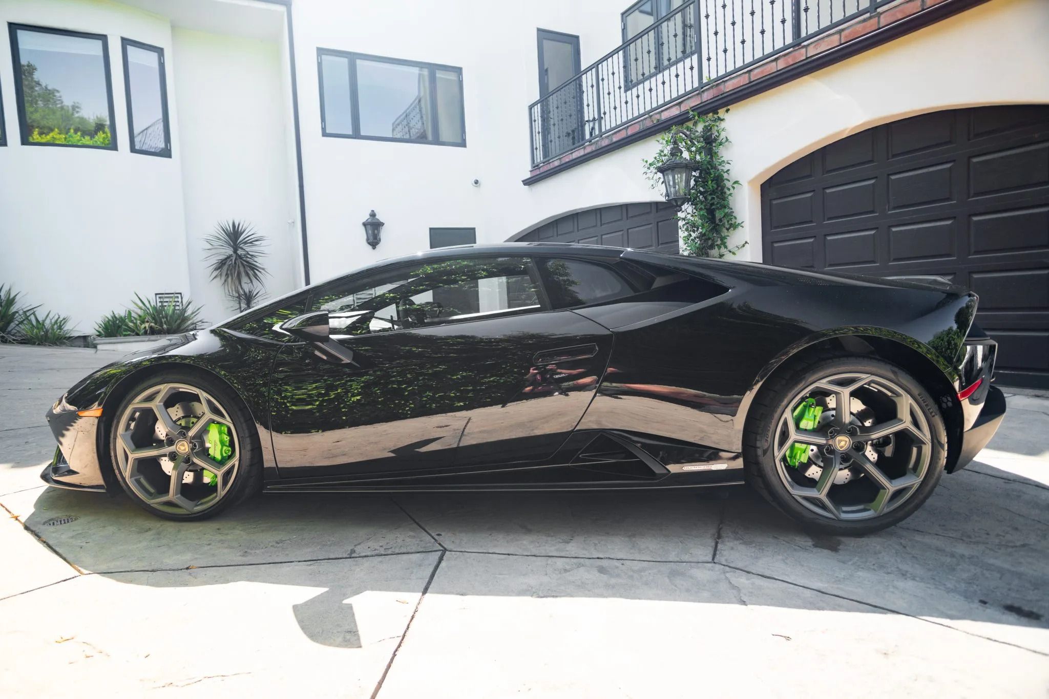 Black 2021 Lamborghini Huracan