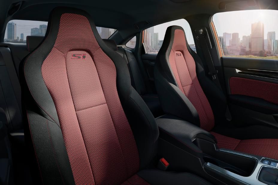 2022 Honda Civic Si front Seats