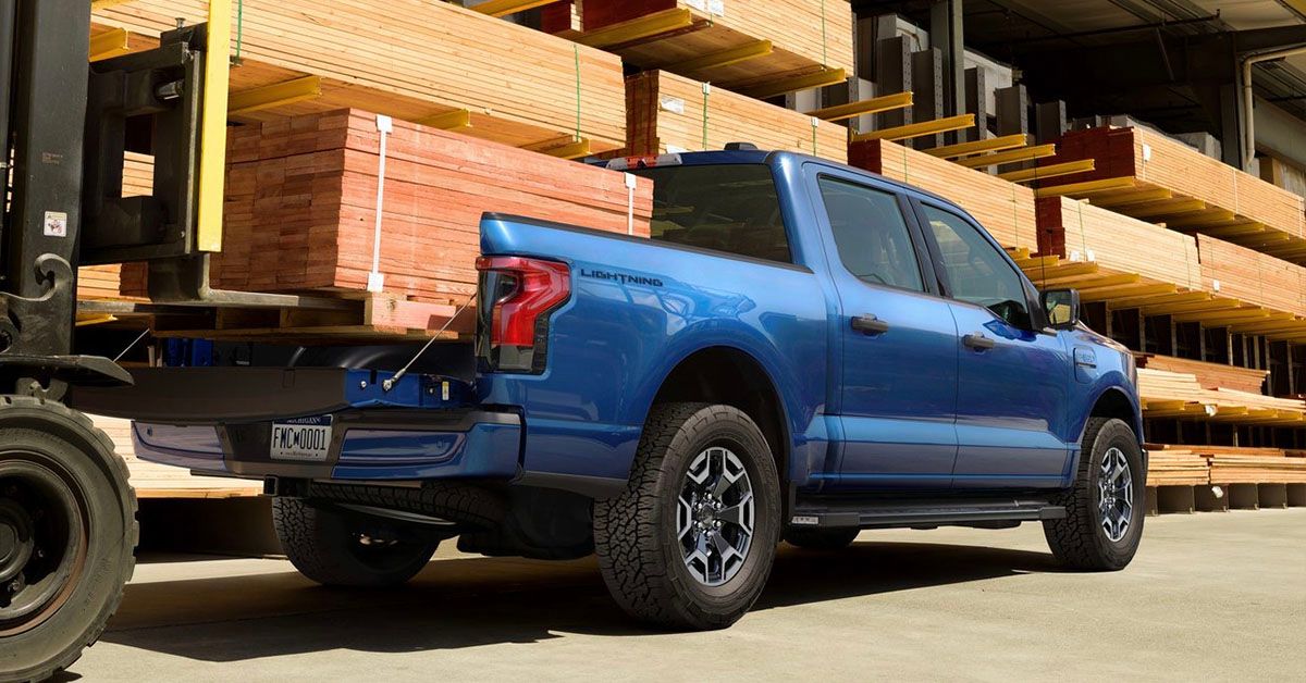 Ford F-150 Lightning STandard Model Is The Perfect Shop truck