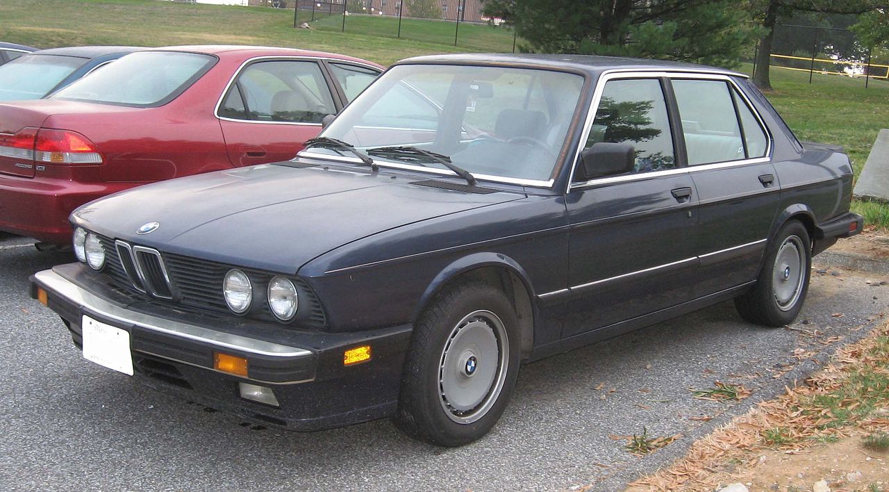 BMW 535i, black