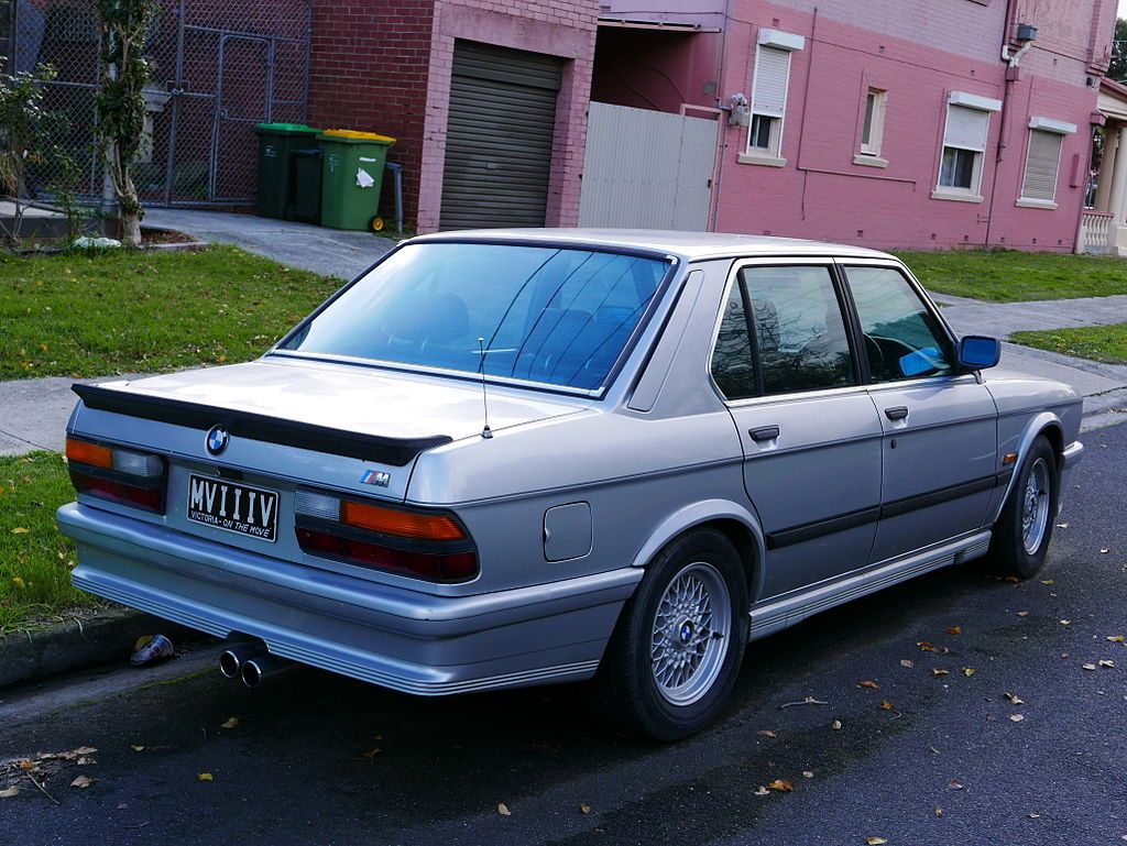 BMW 535i w spoiler