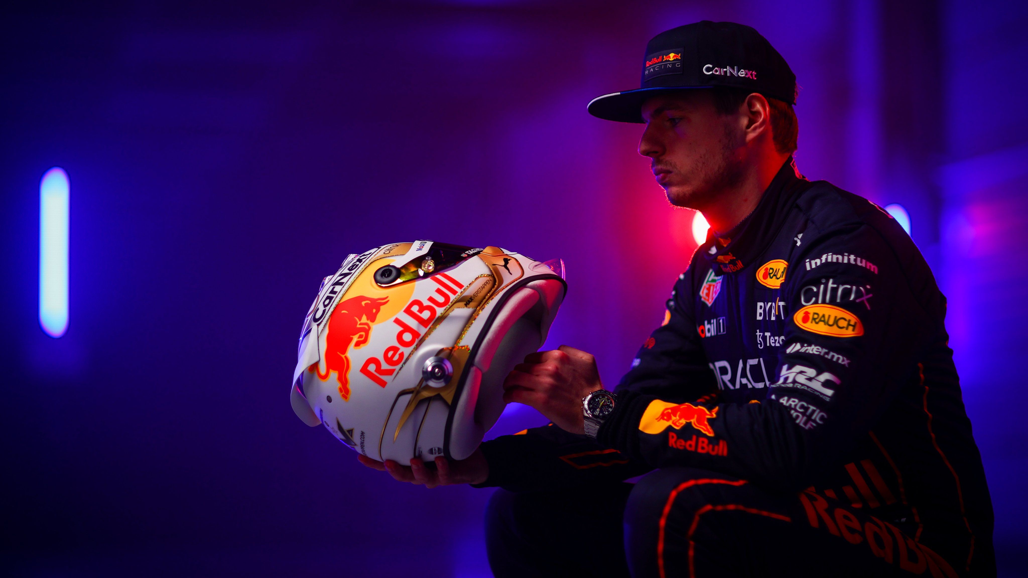 Max Verstappen With His 2022 F1 Race Helmet