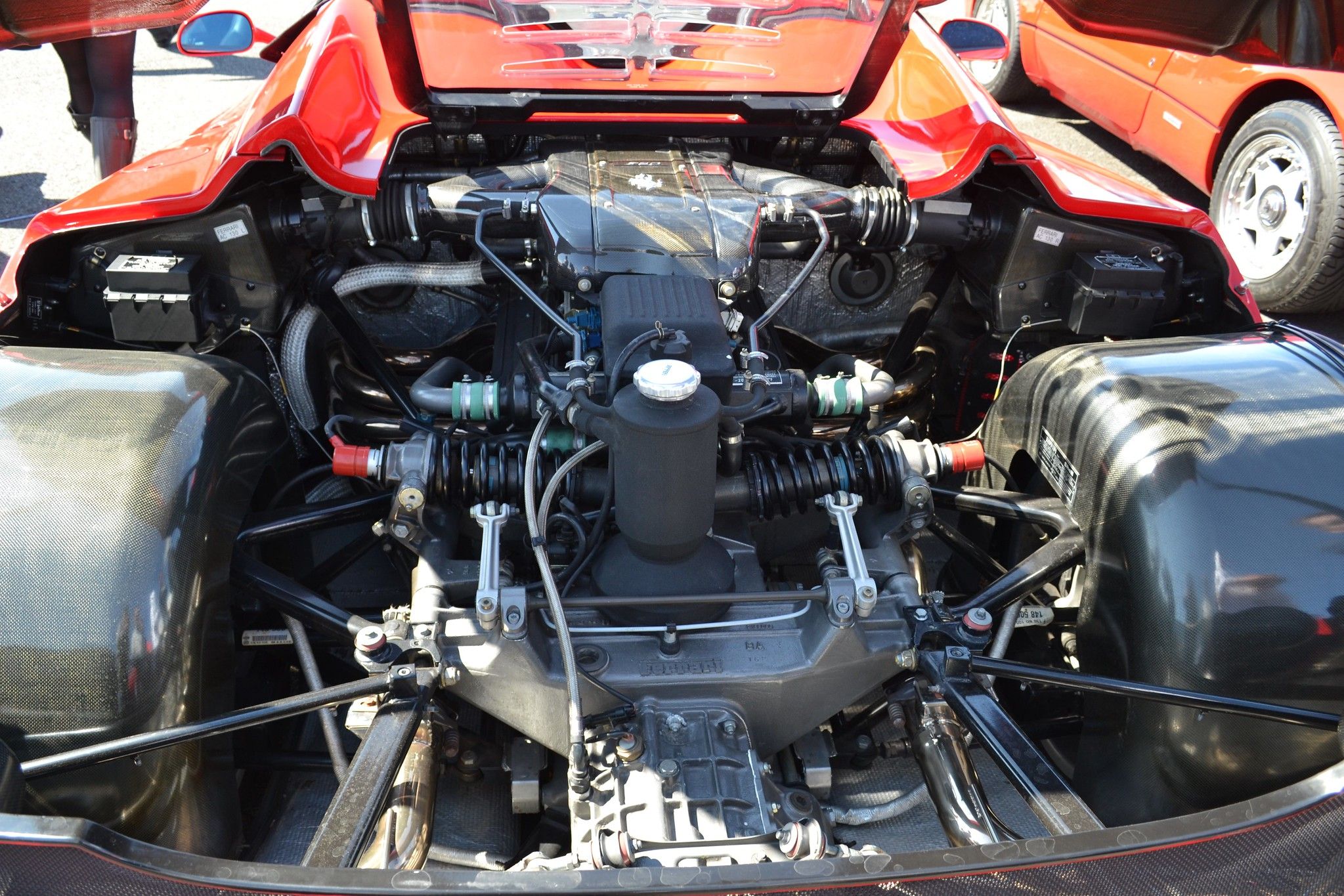 Ferrari F50 - 4.7 L NA 60 Valve V12 Engine 