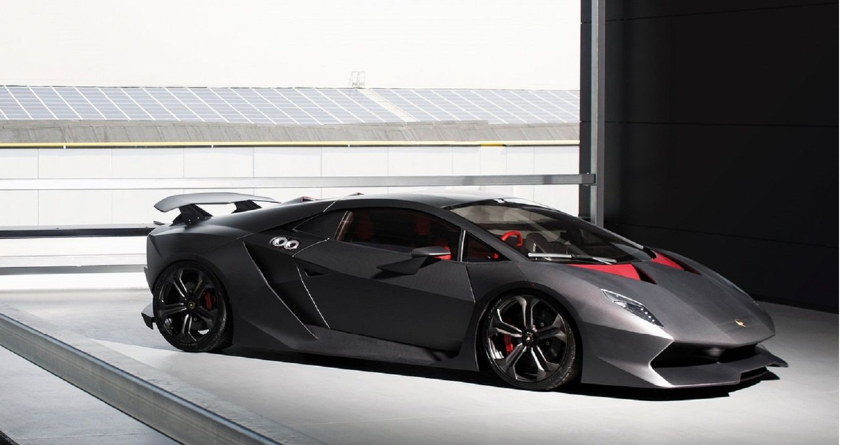Lamborghini Sesto Elemento - Front