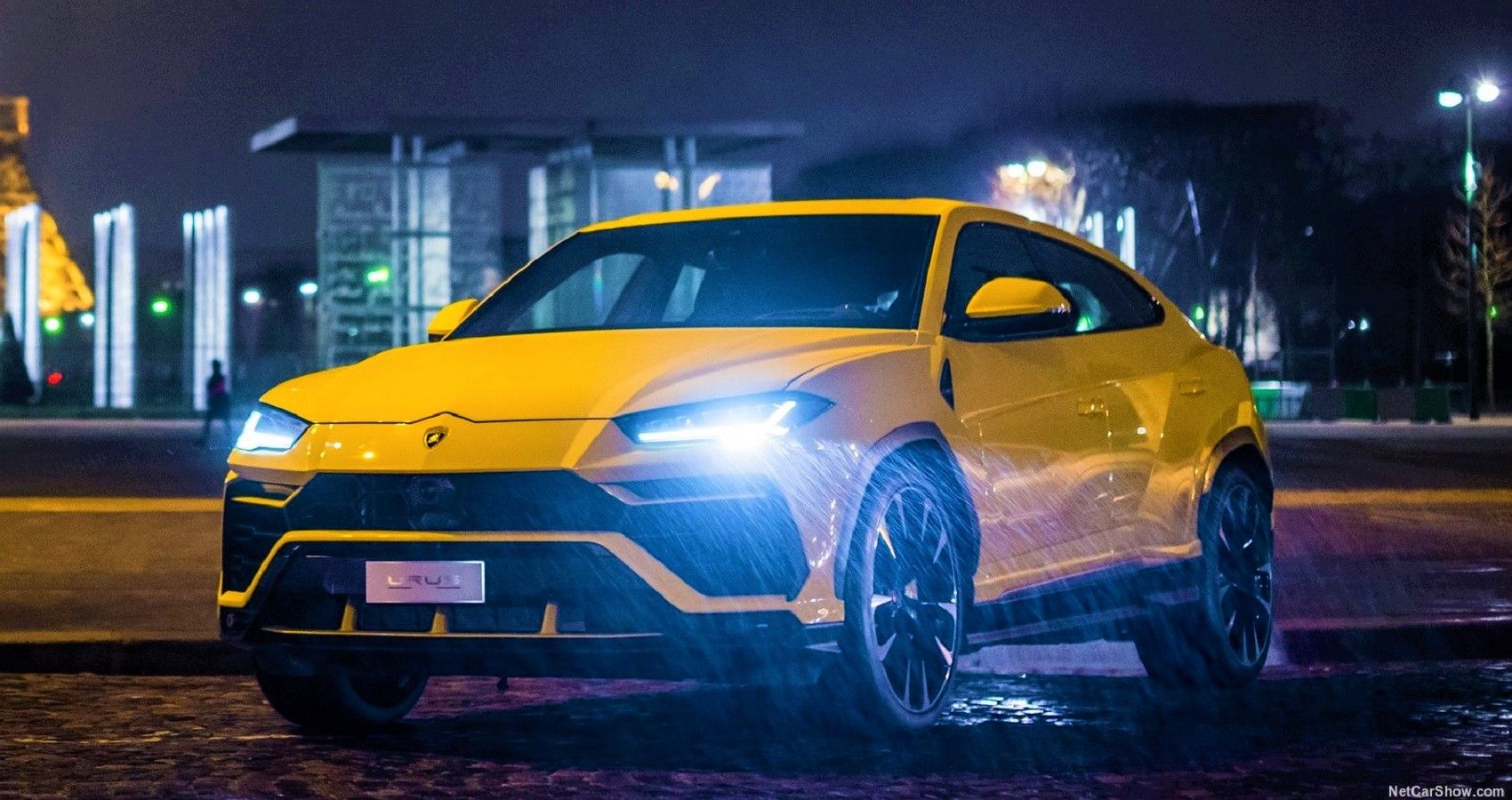 Lamborghini-Urus---Front-1