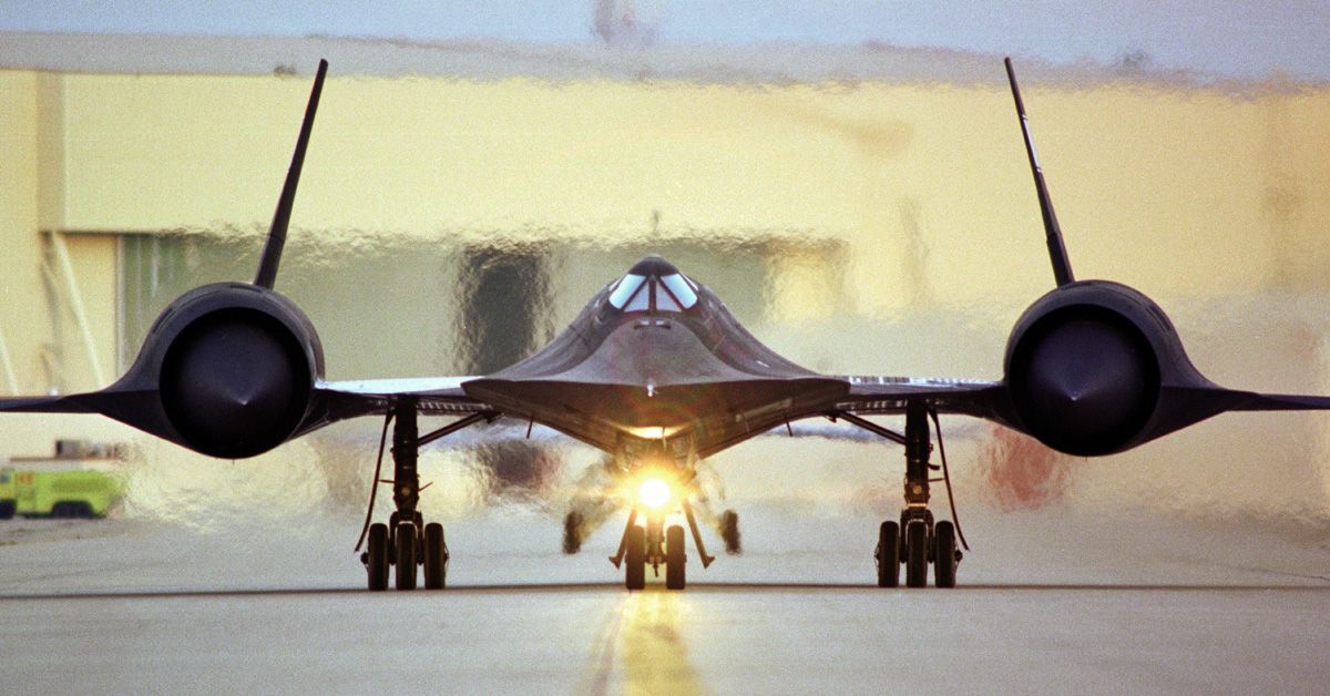 Lockheed SR-71 Blackbird USAF Spy Airplane