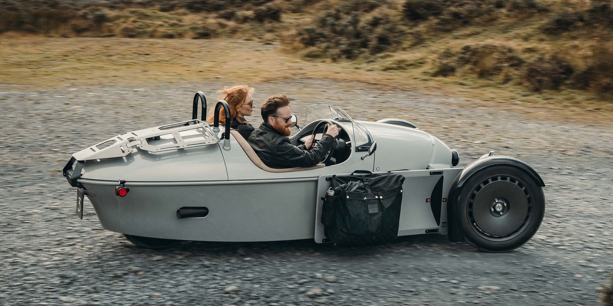 The side of the Super 3 on the move