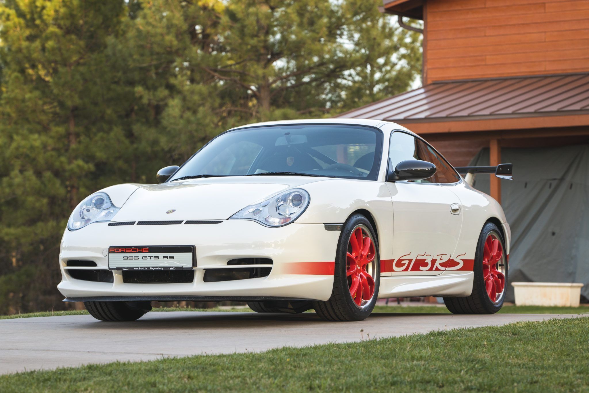Porsche 996: The iconic sports car designed for all ages.