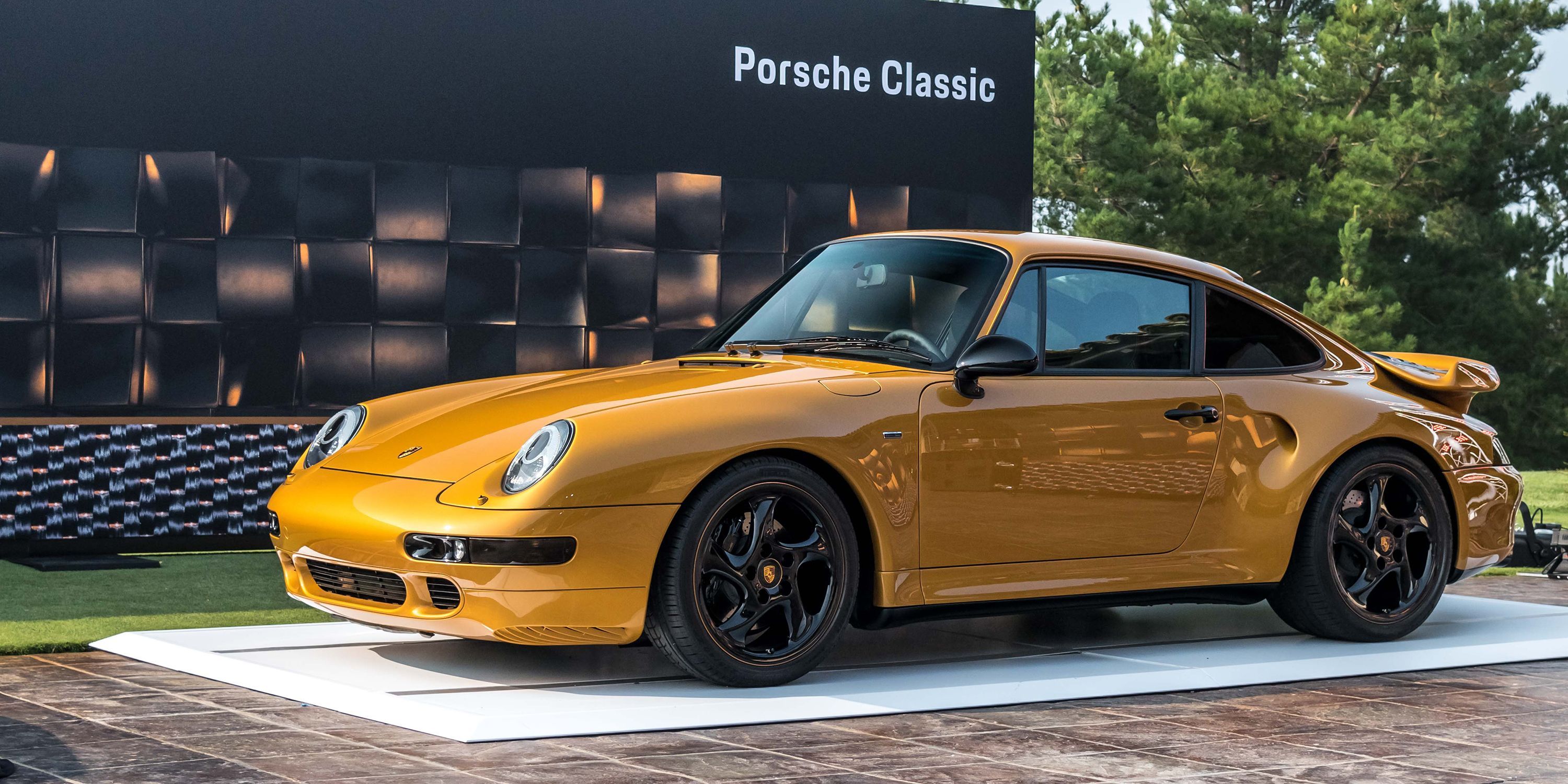 Porsche 993: The iconic sports car built for all generations.