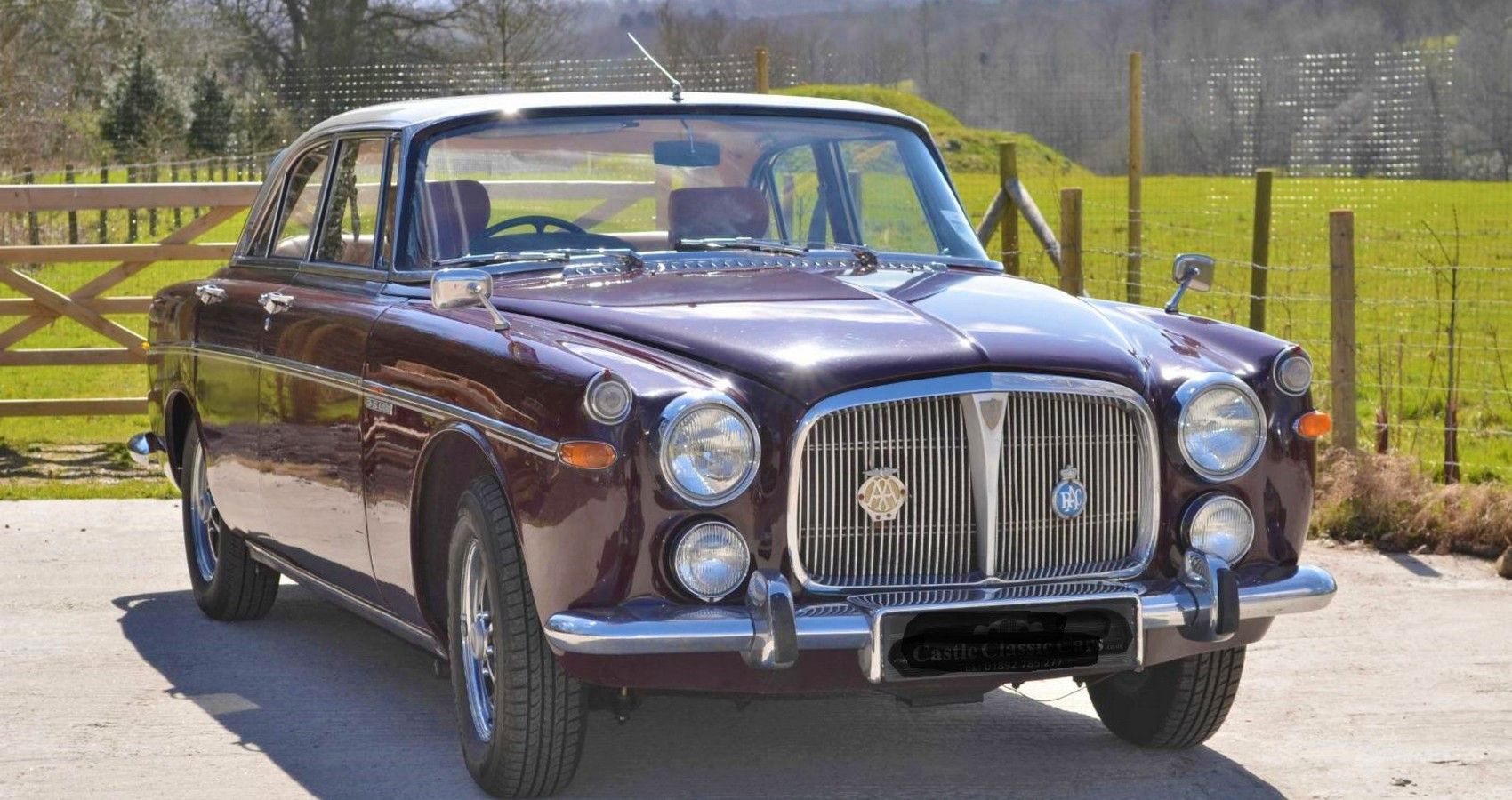 Rover P5 - Front