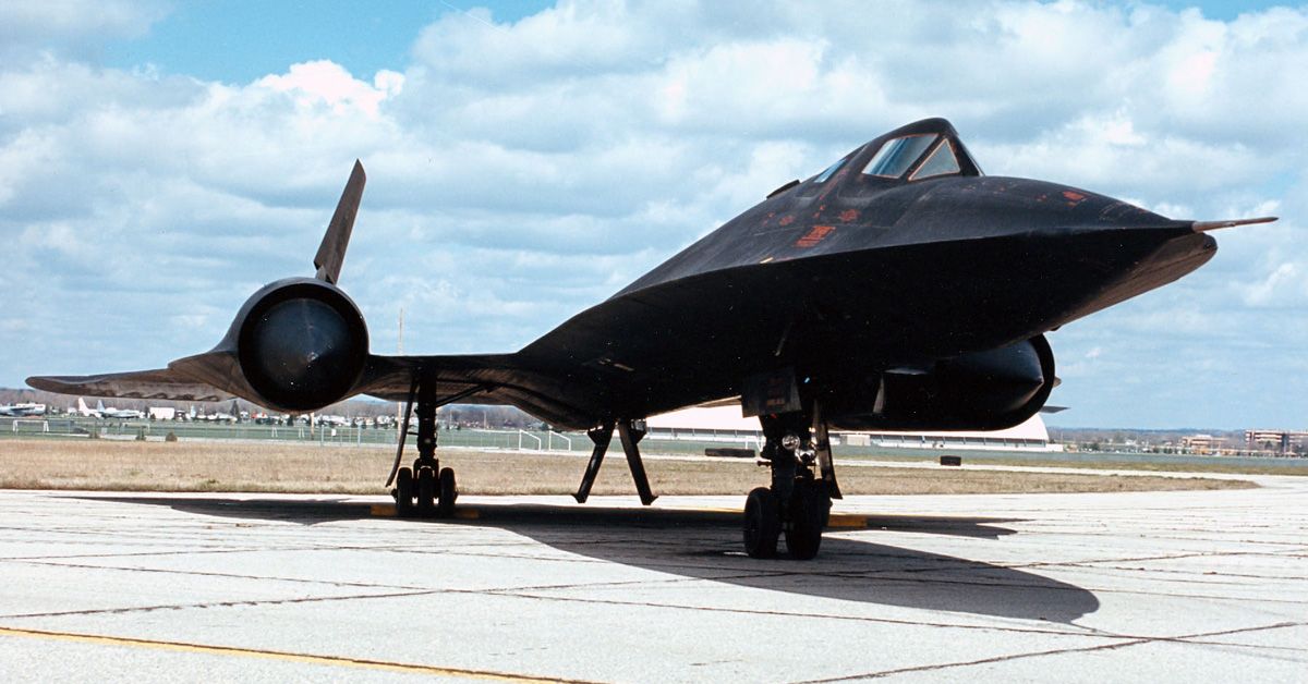 USAF SR-71 Blackbird Spy Airplane