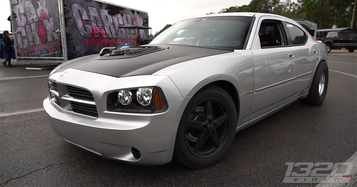The fastest 1400 hp Dodge Charger runs 1/4 mile in 7.67 seconds