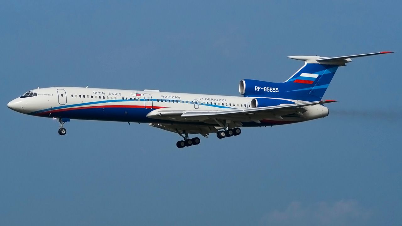 Tupolev Tu-214ON