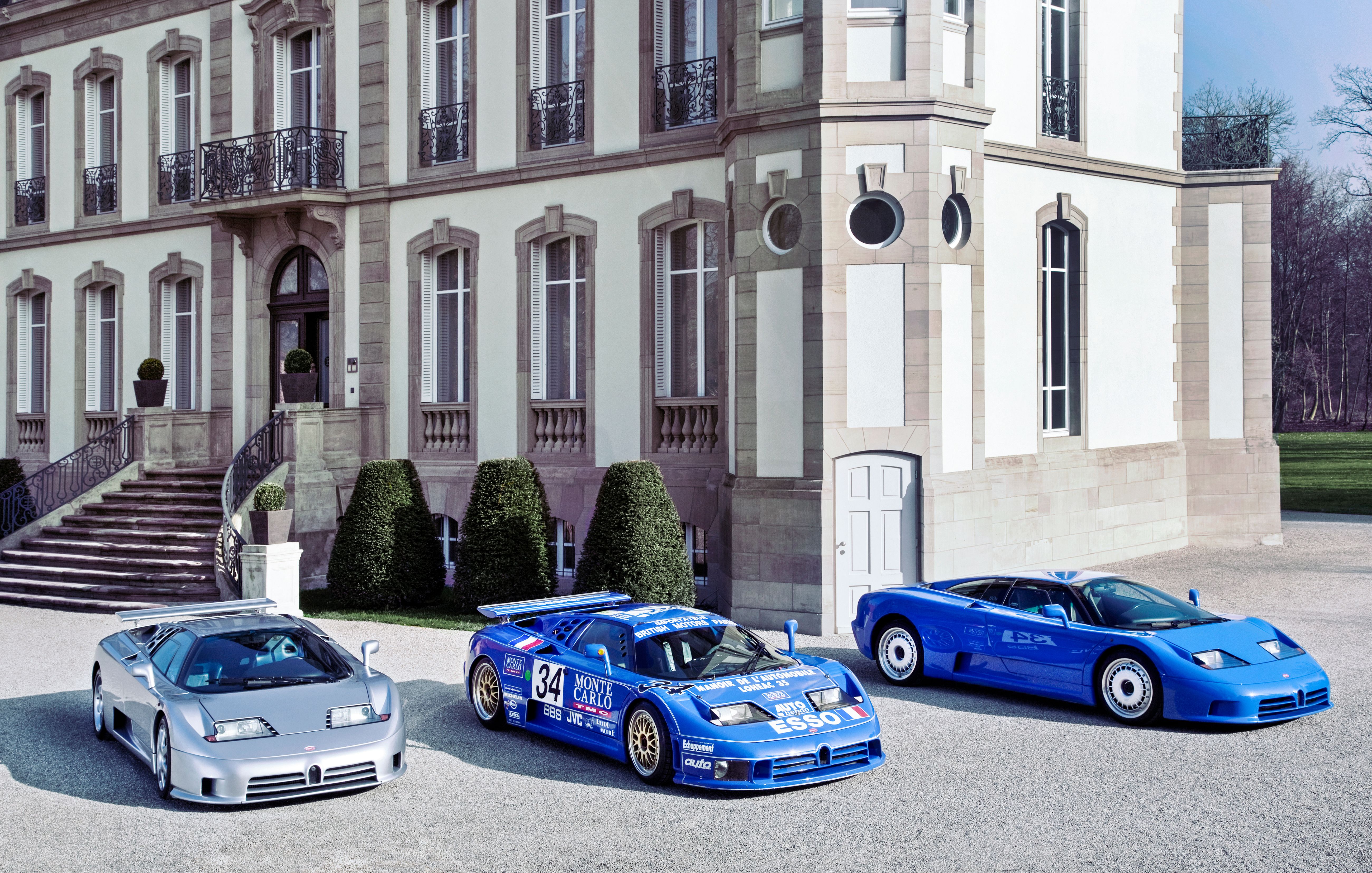 Bugatti EB110 lineup