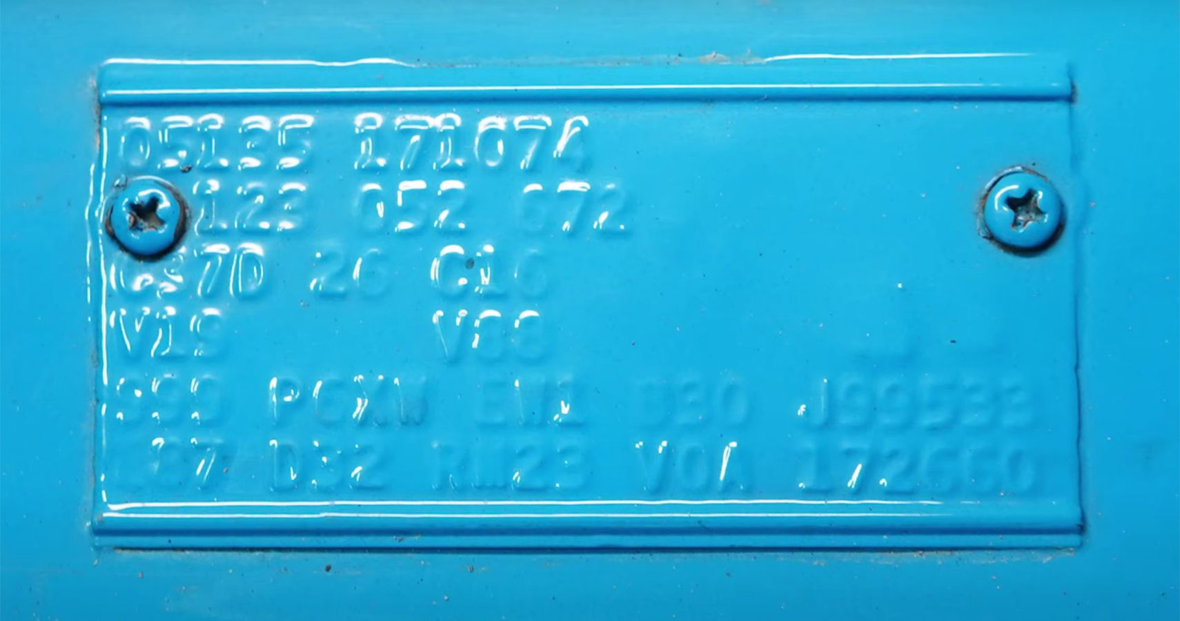 Petty Blue 1970 Plymouth Superbird fender tag