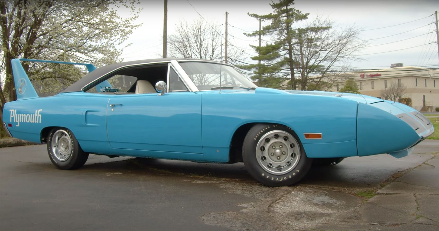 Petty Blue 1970 Plymouth Superbird side view