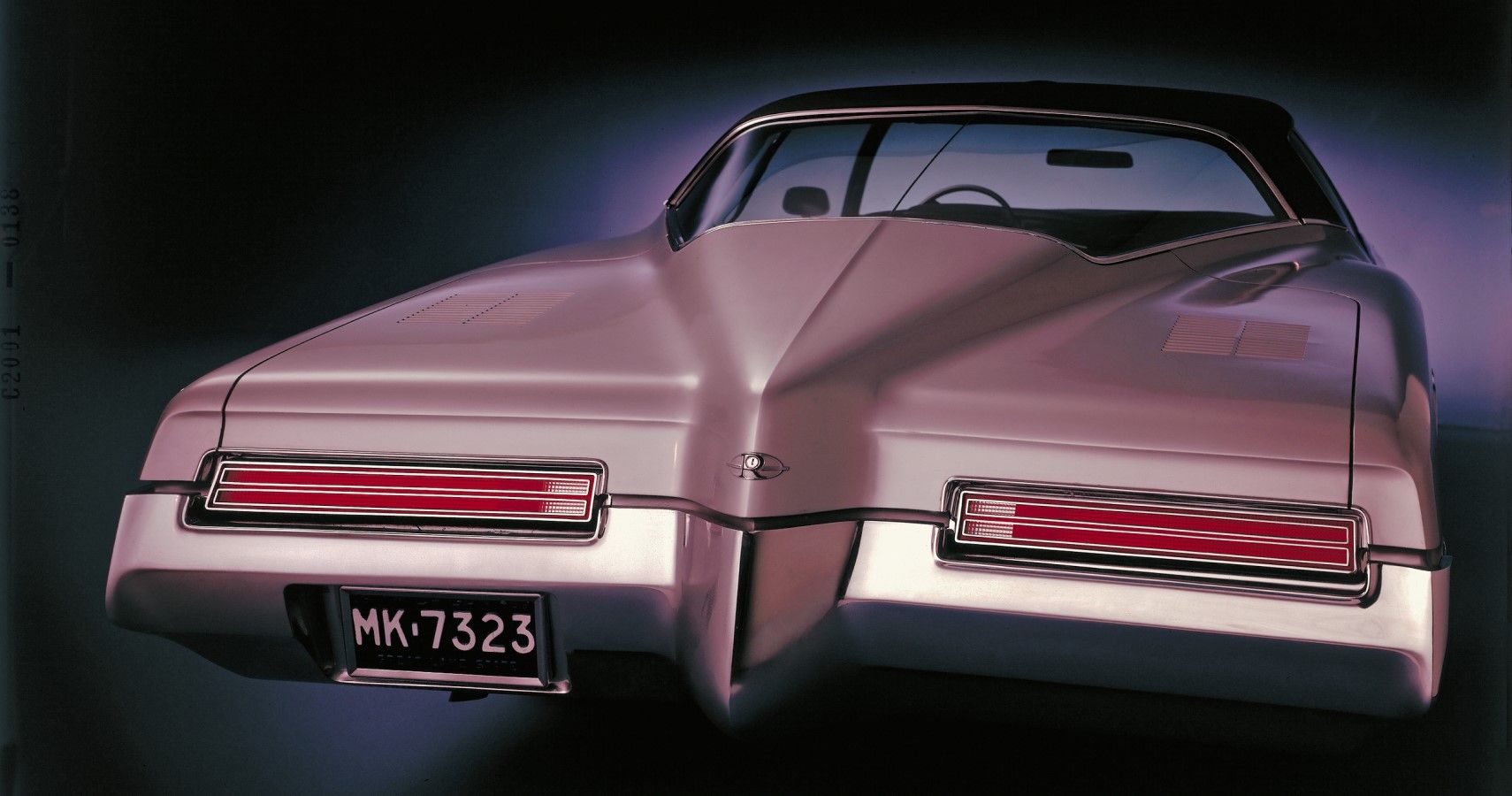 1971 Buick Riviera rear view