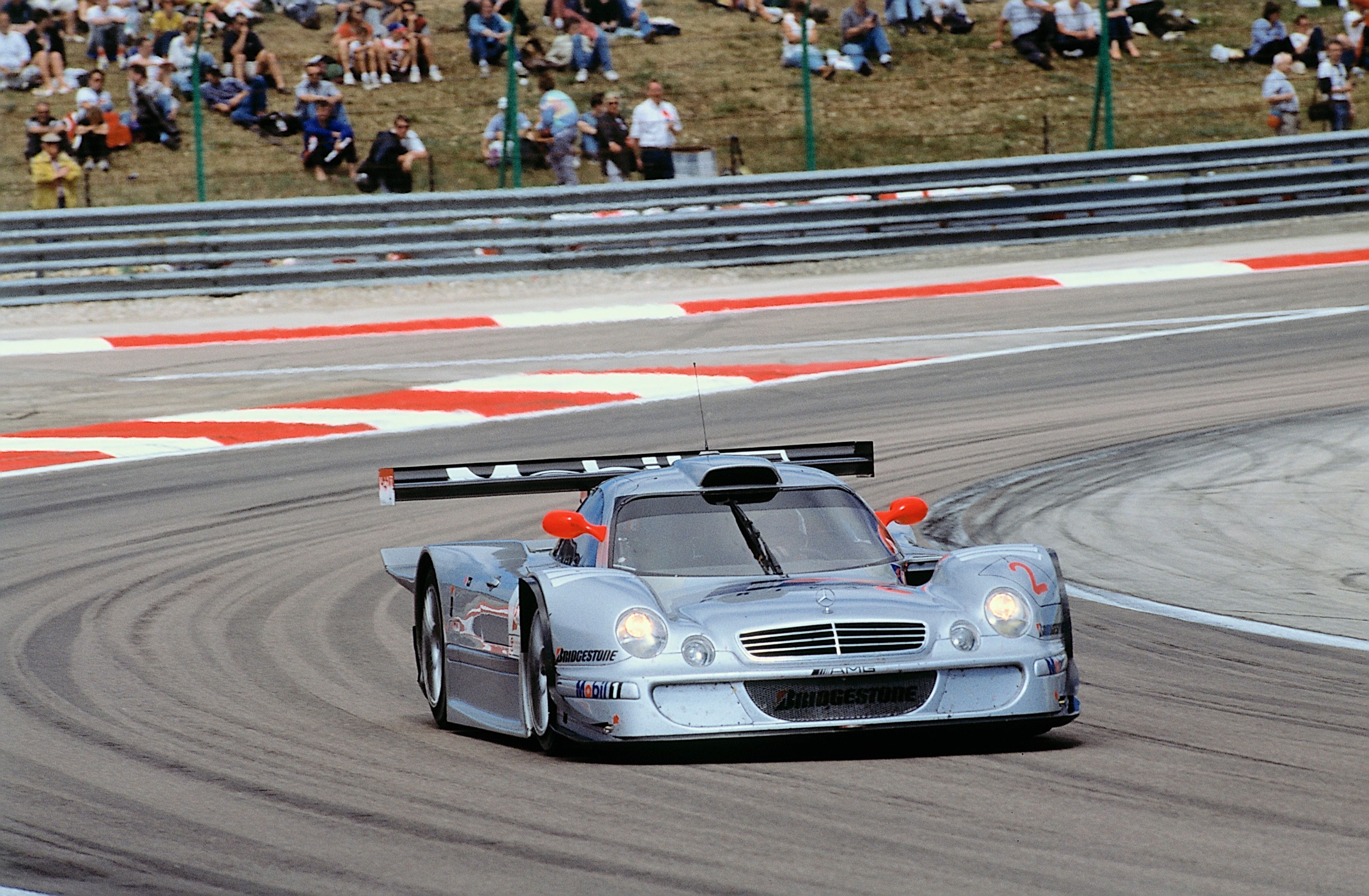 Mercedes-Benz CLK GTR