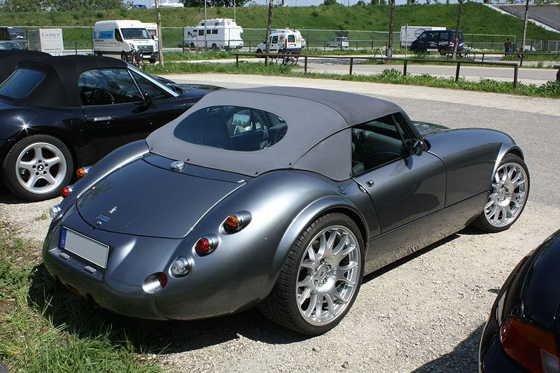 2009-Wiesmann-MF5-Roadster-1