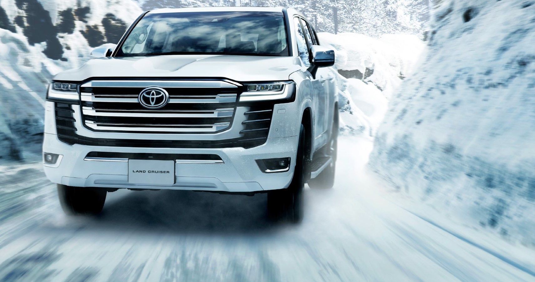 2022 Toyota Land Cruiser front view in snow