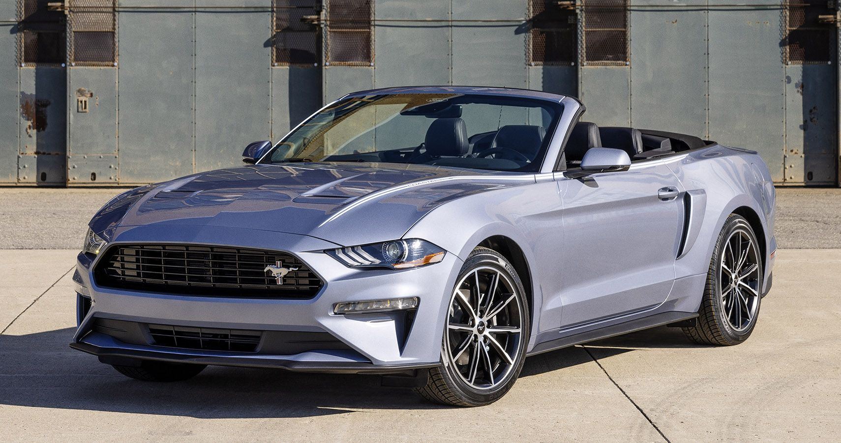 2022 Mustang Coastal Limited Edition convertible quarter front