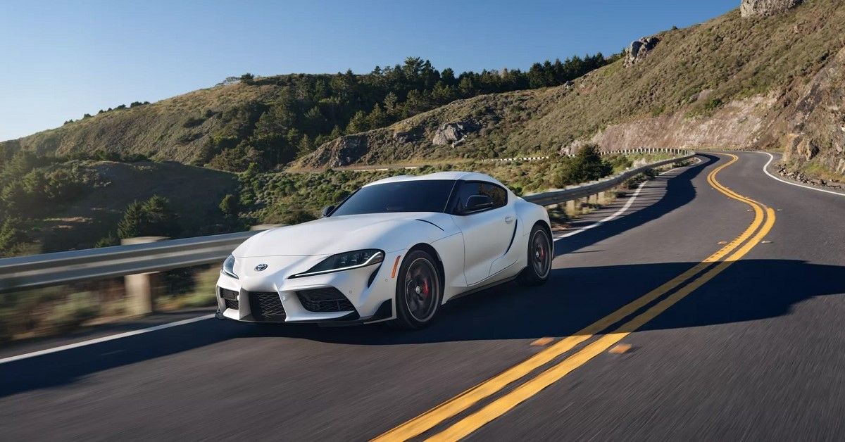 10 Manual Transmission Sports Cars To Look Forward To In 2023