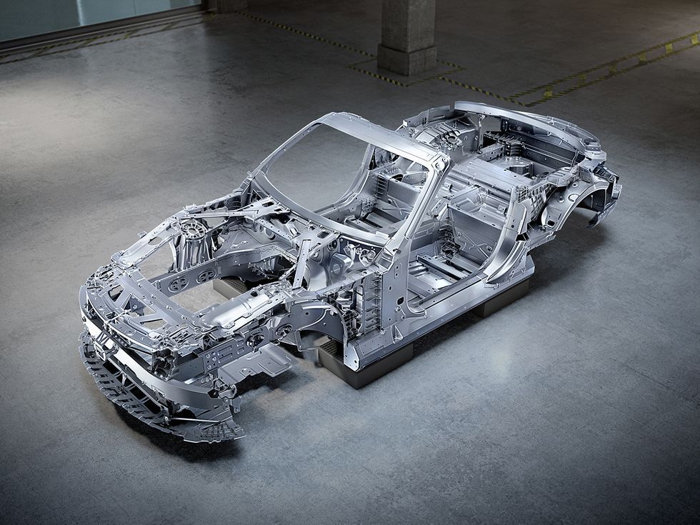 2022 Mercedes-AMG SL-Class Body Shell Revealed