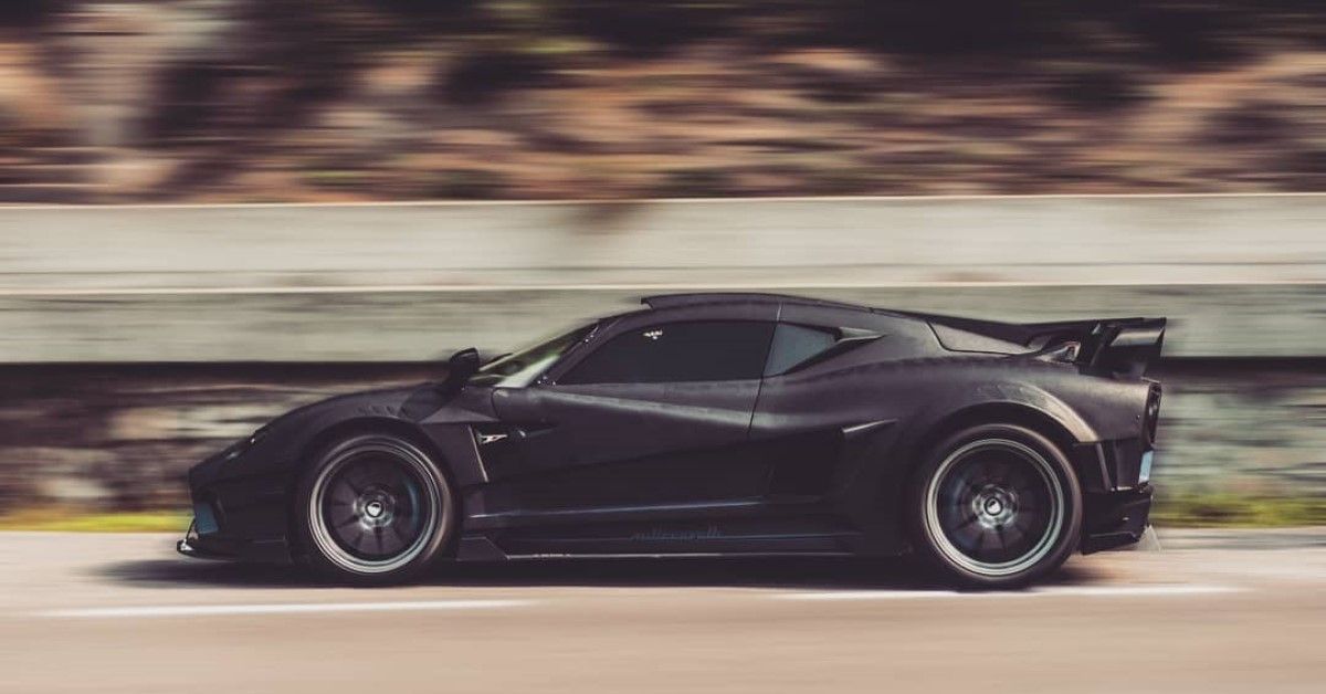 Mazzanti Evantra Millecavalli accelerating side view