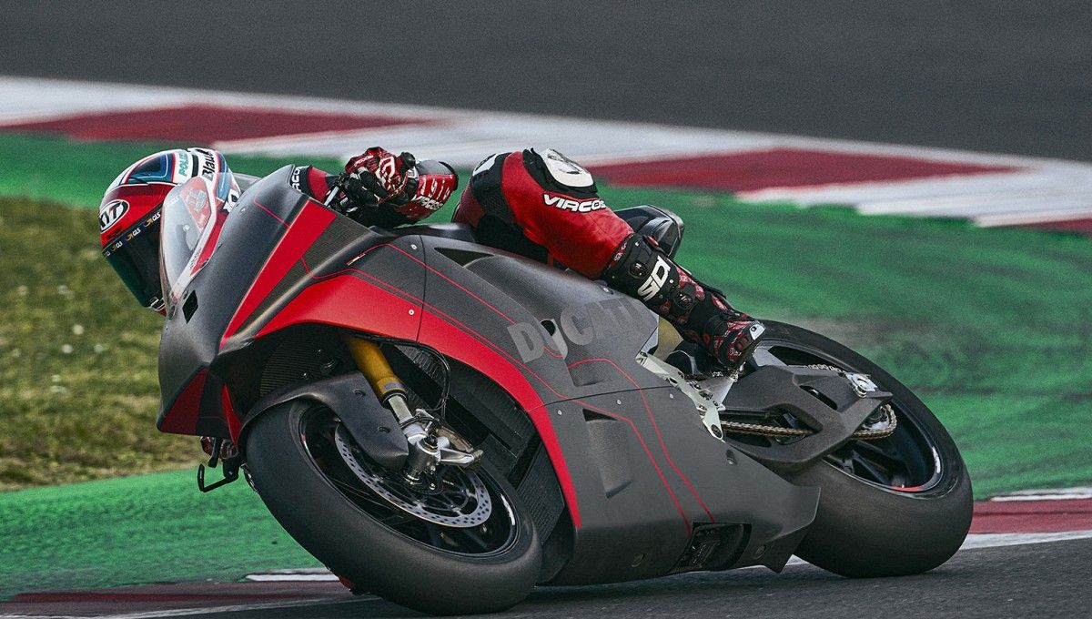 Watch The Ducati V21L MotoE Electric Prototype Hit The Track
