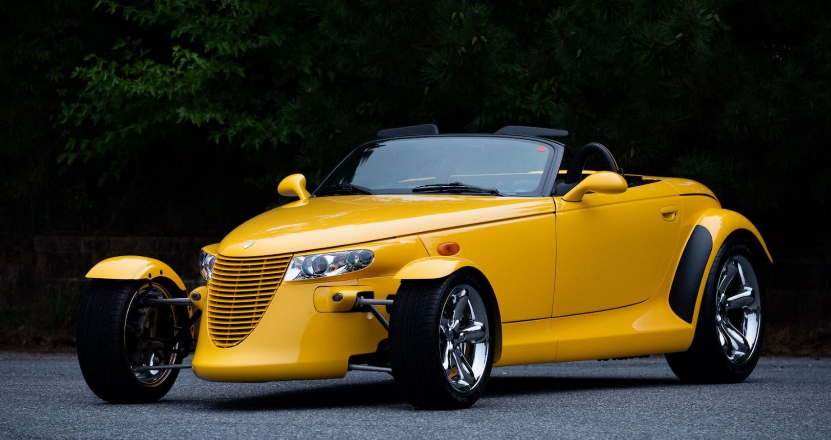 1999 Plymouth Prowler in Yellow