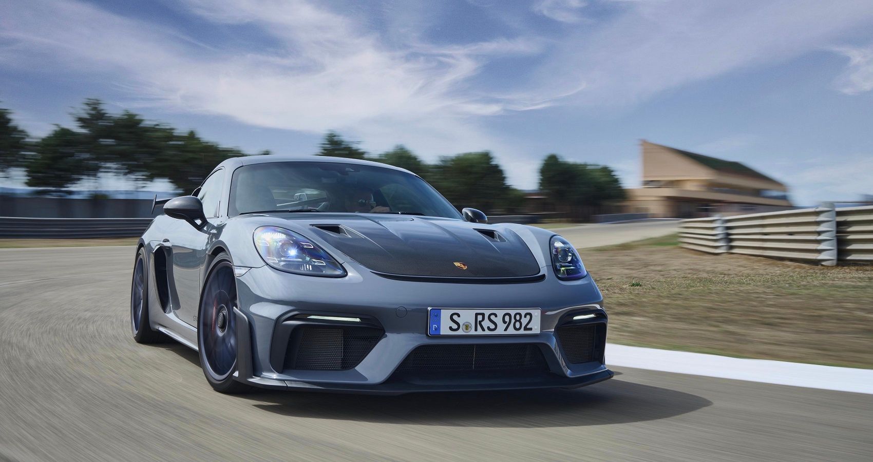 Porshce 718 Cayman GT4 RS - Front